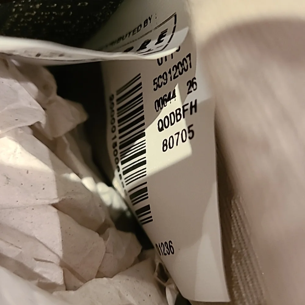 Just Cavalli brand new handbag with logo. - Picture 16 of 16